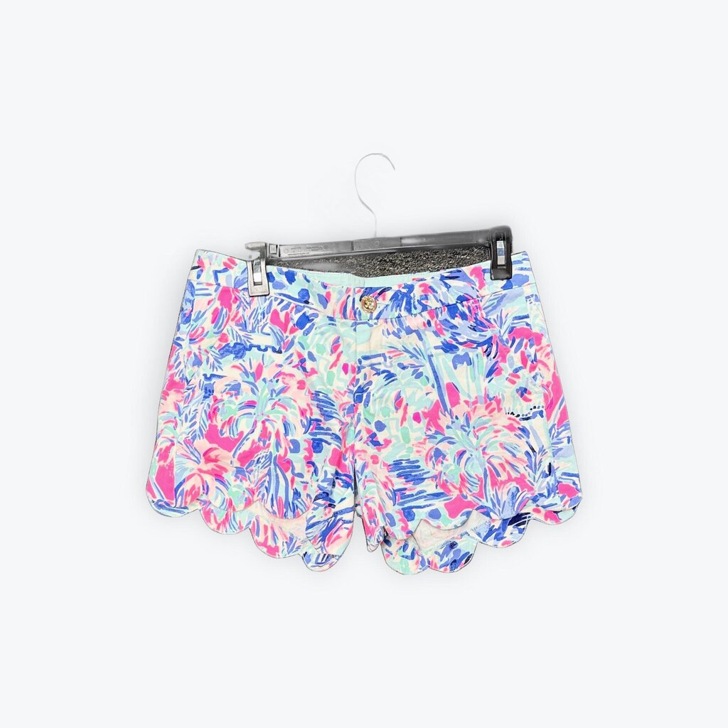 lilly short
