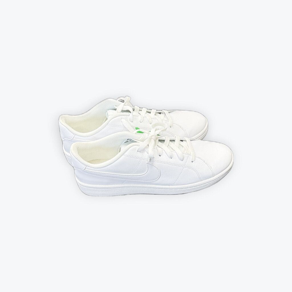 nike tennis shoes