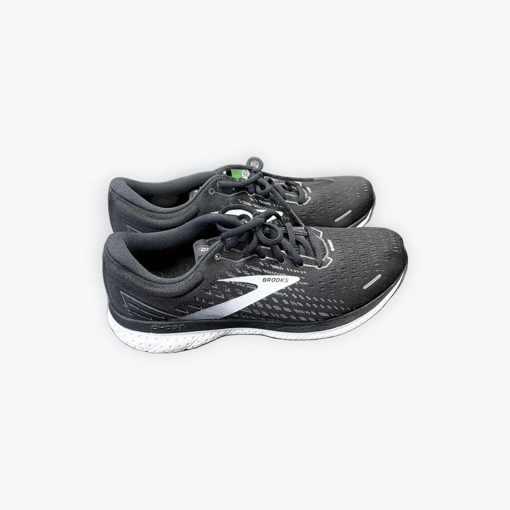 brooks tennis shoes