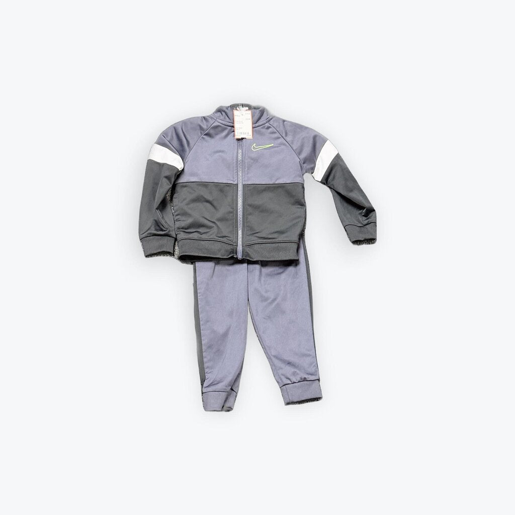 2 pc nike set