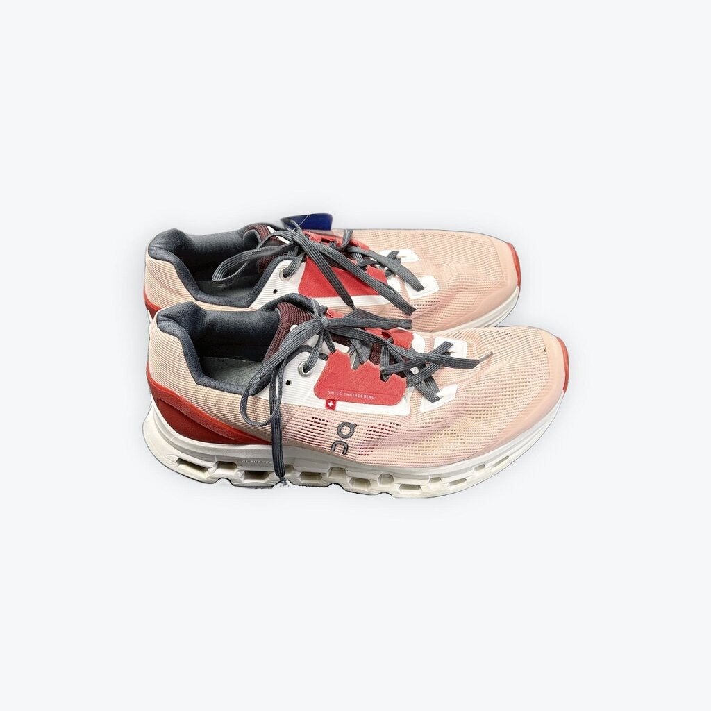 on cloud tennis shoes