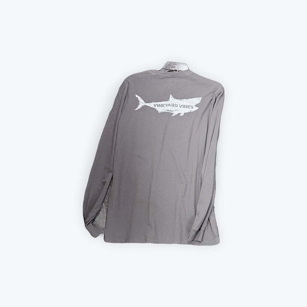 vineyard vines tee
