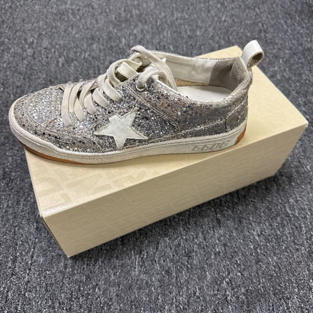 Authentic GOLDEN GOOSE