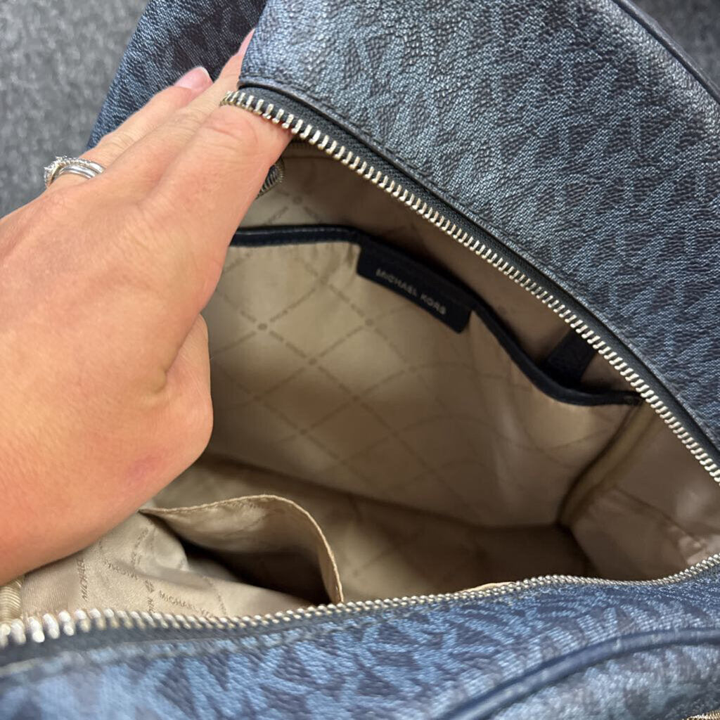 Mk purse