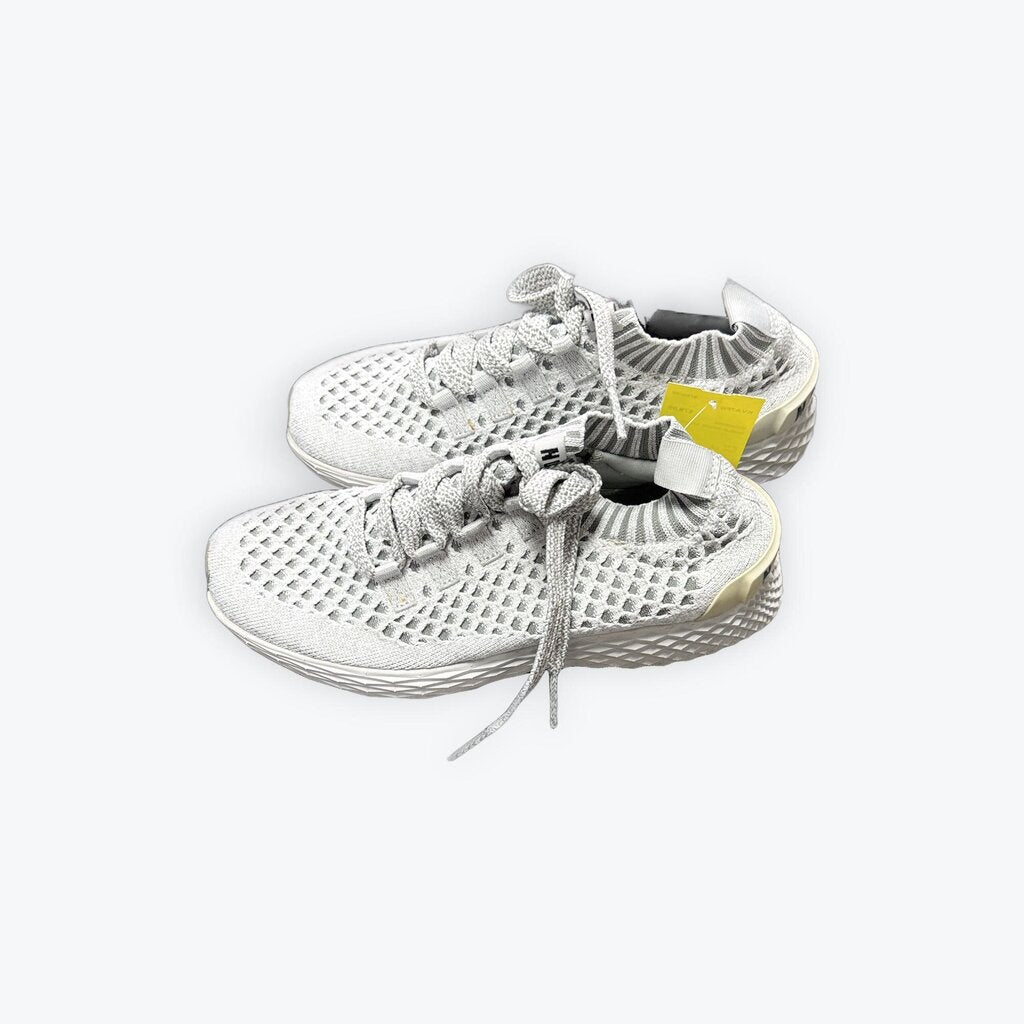 NoBull tennis shoes