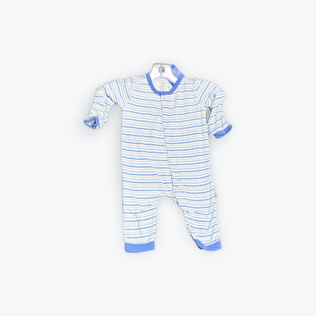 magnetic me sleeper