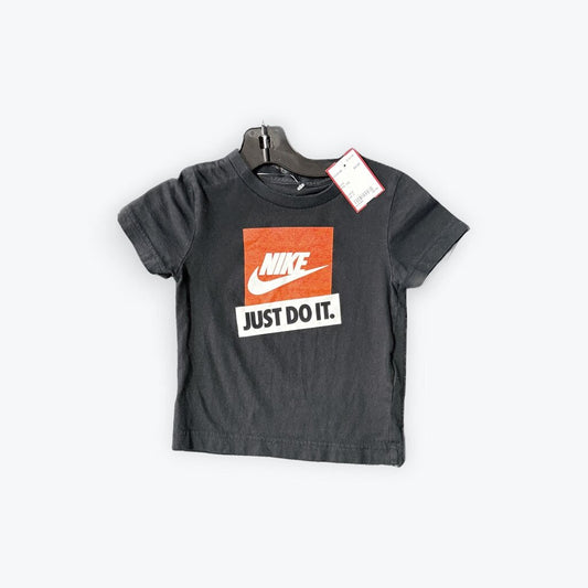 NIKE TEE