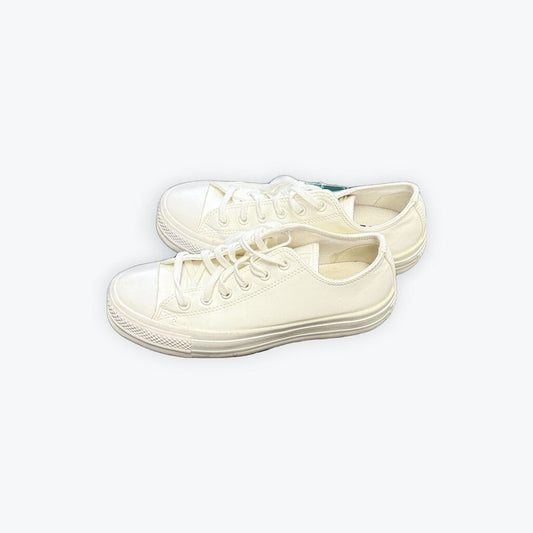 Converse shoes