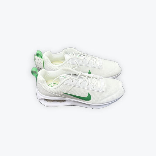 nike tennis shoes