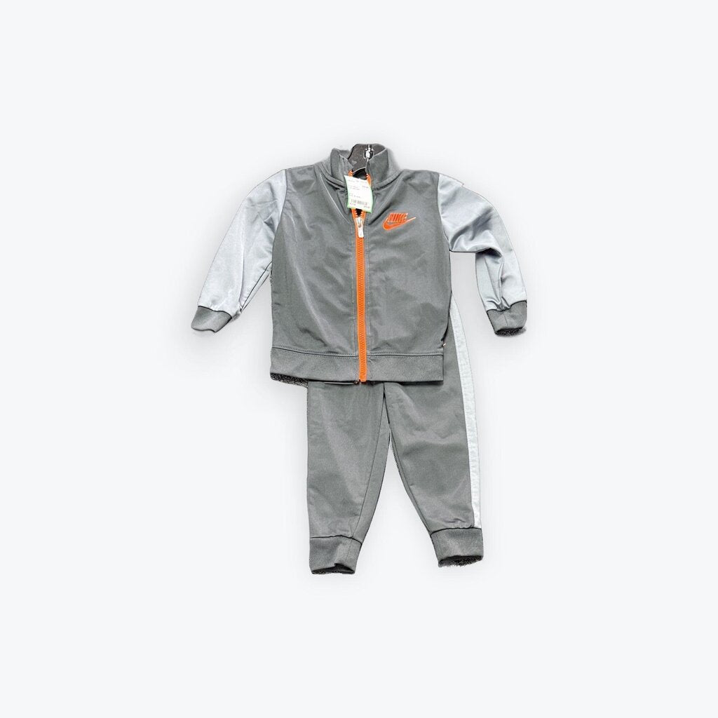 2 pc nike set
