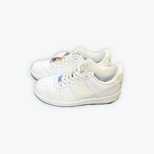 nike tennis shoes