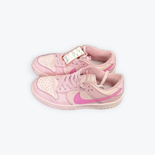 BARBIE NIKE DUNKS