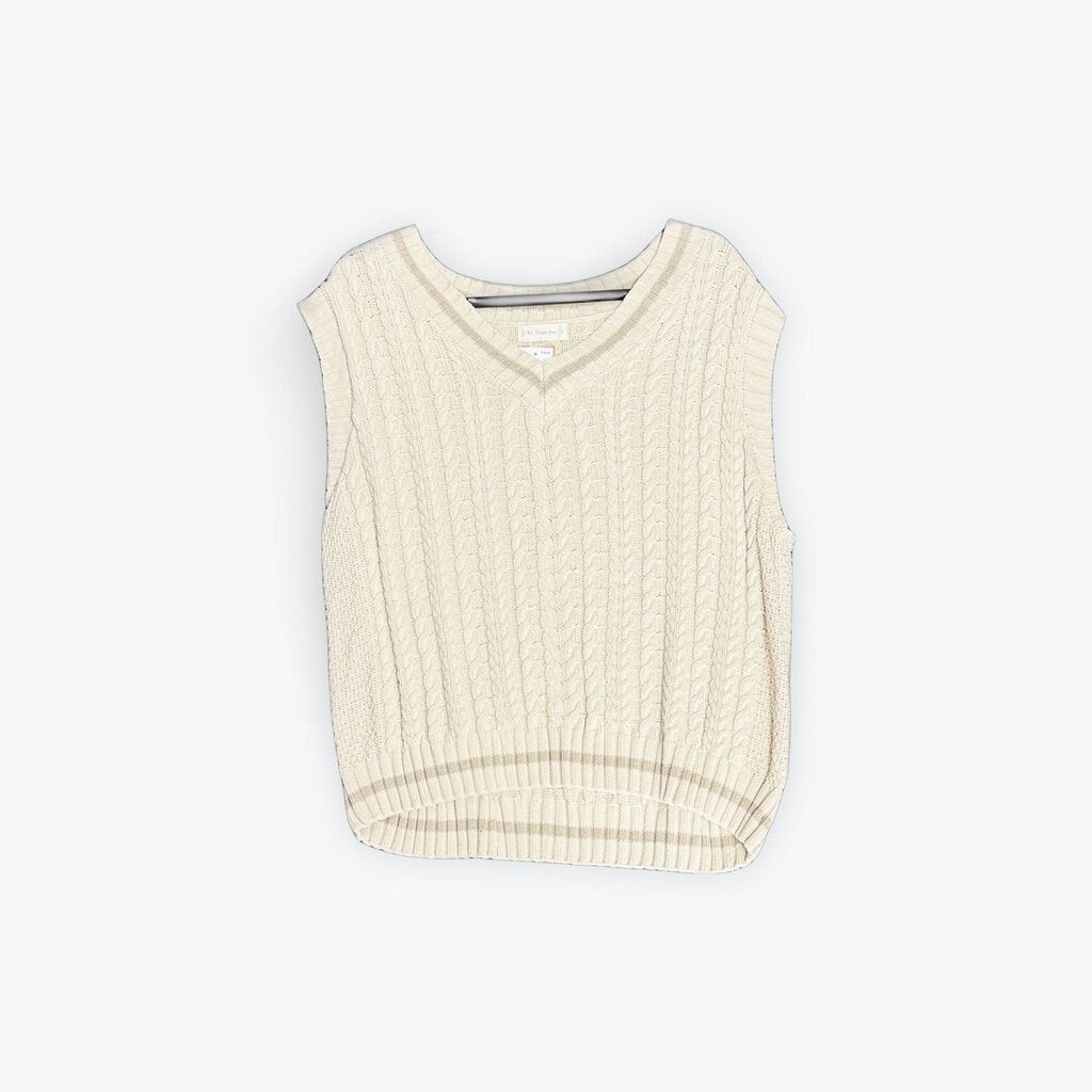 SWEATER VEST