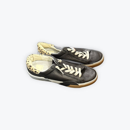 DOLCE VITE SNEAKERS