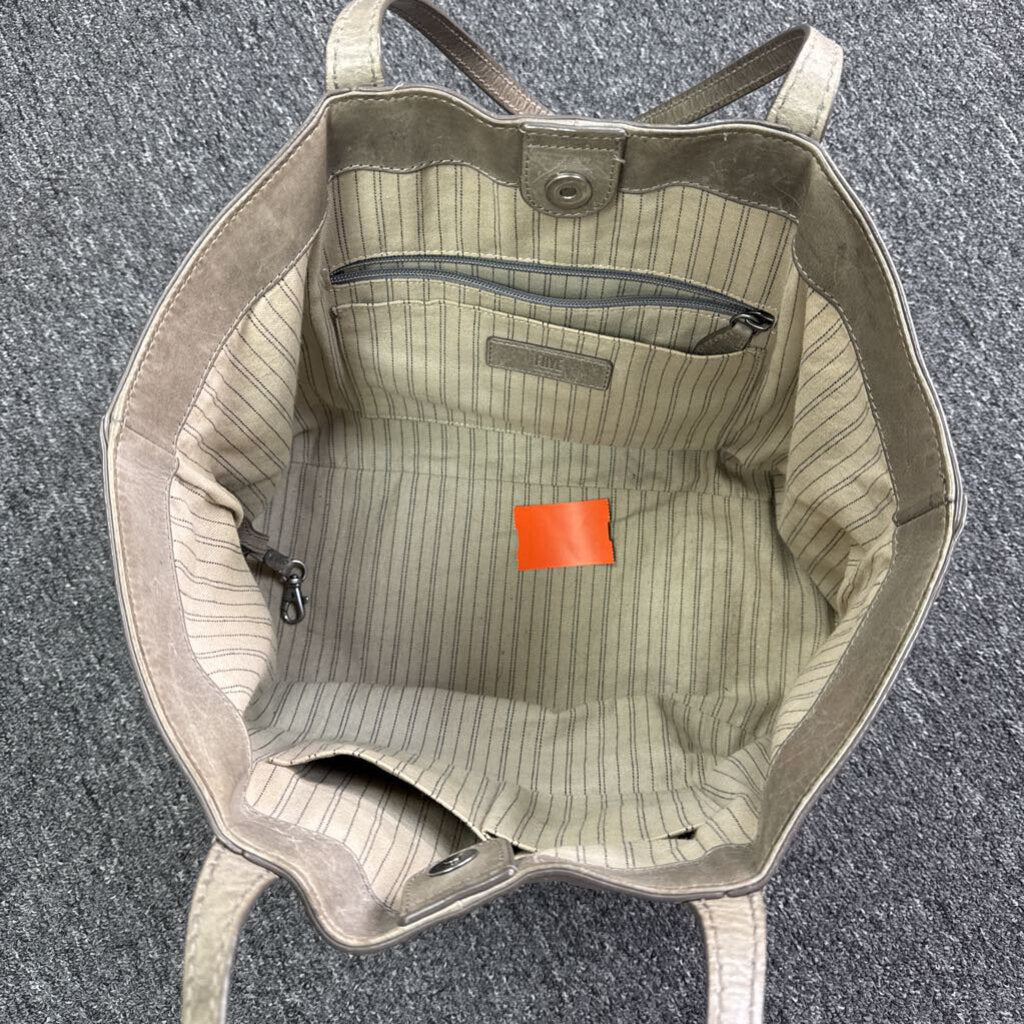 FRYE HANDBAG WITH WALLET