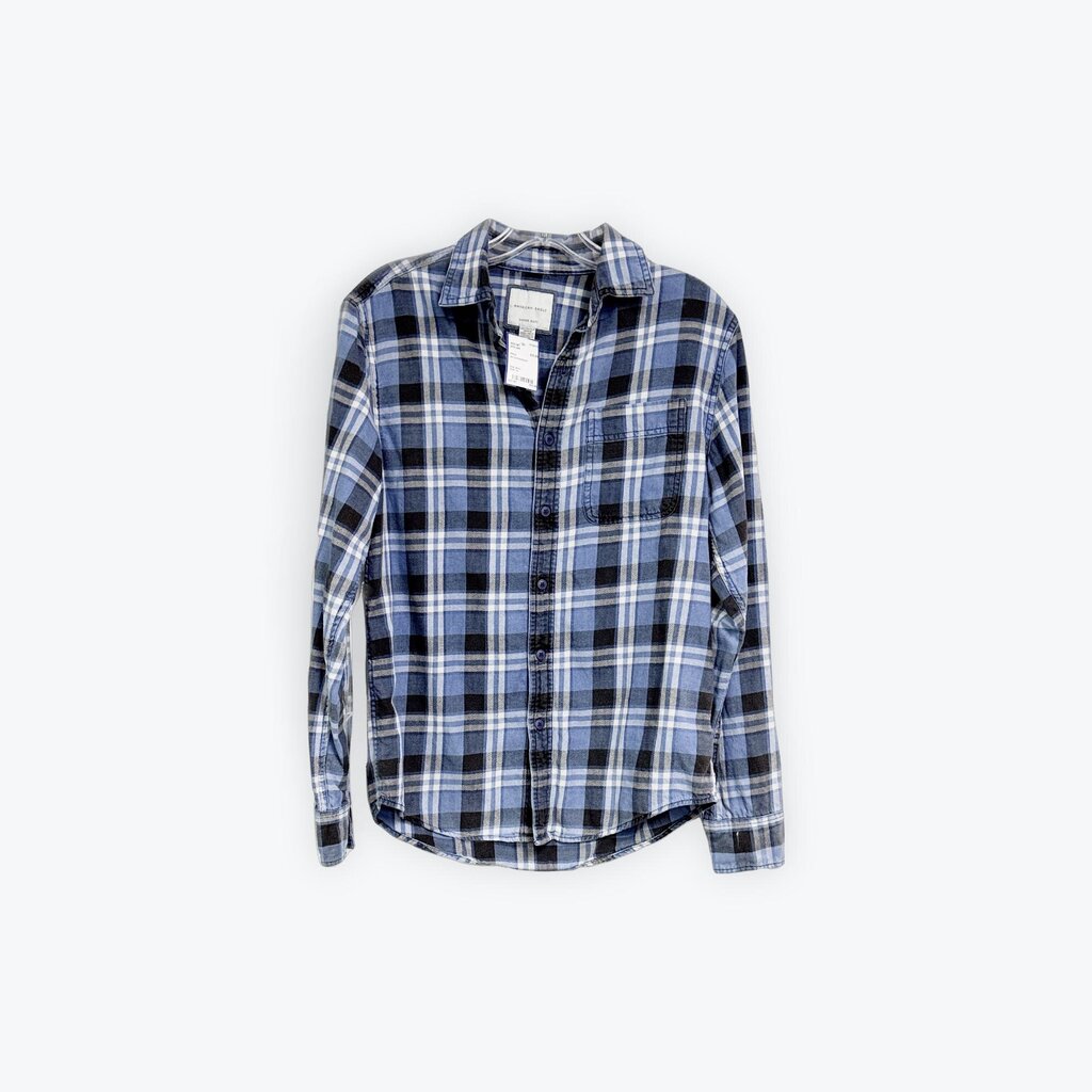 ae buttondown