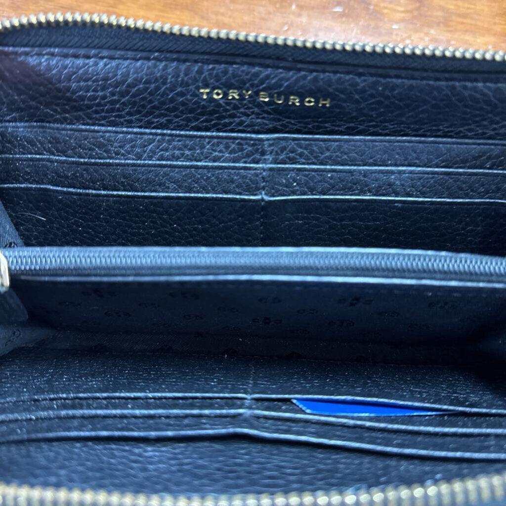 Tory burch wallet