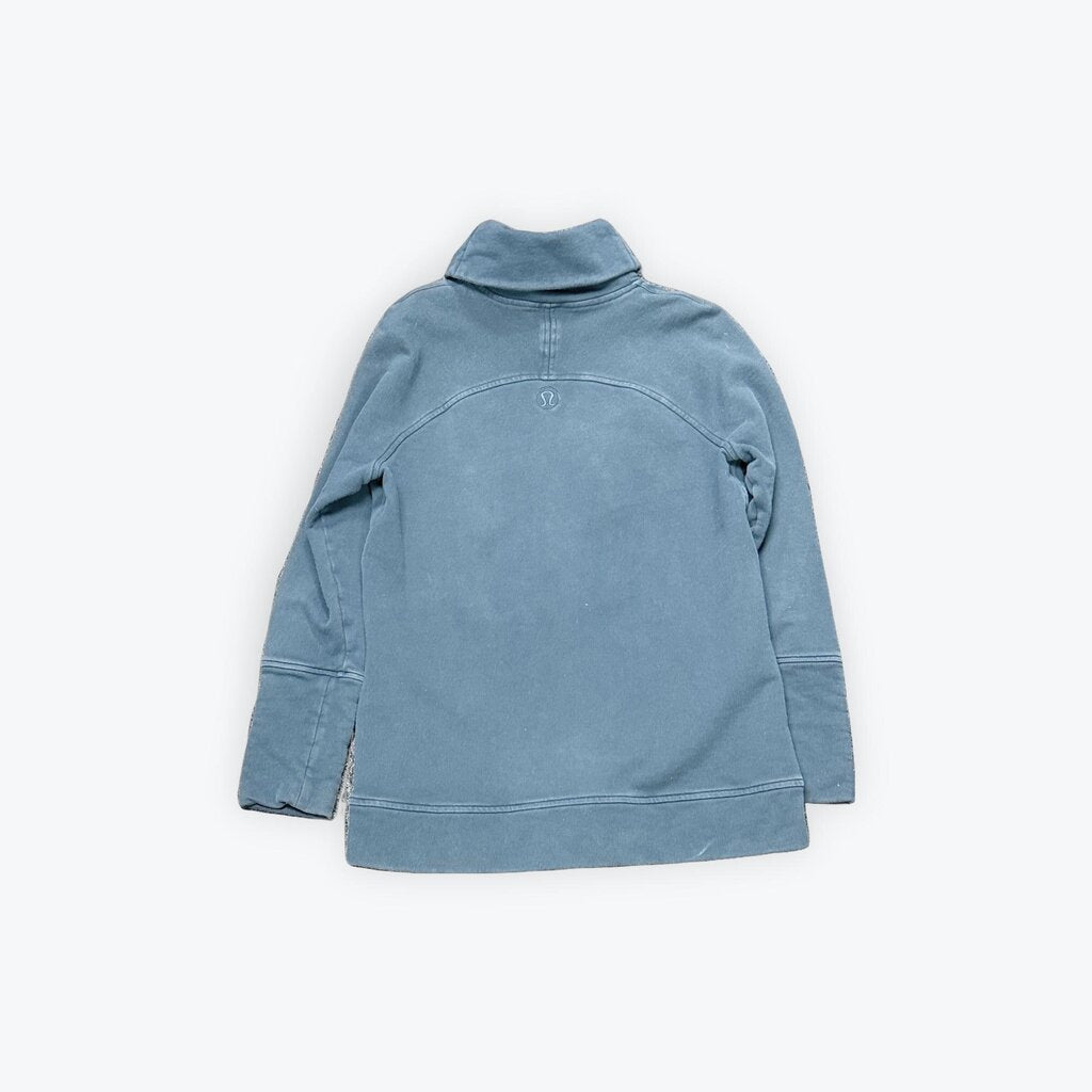 lululemon sweatshirt