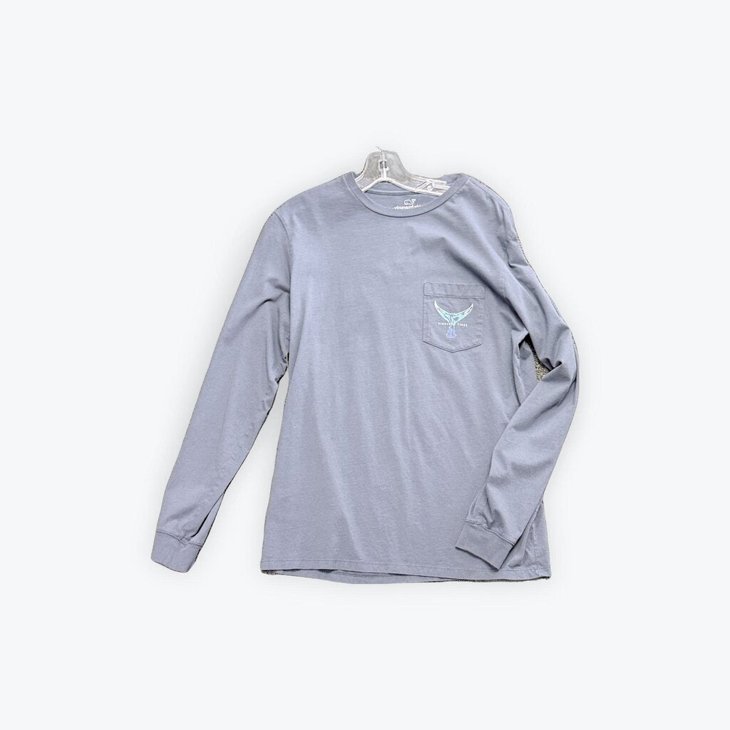 vineyard vines tee