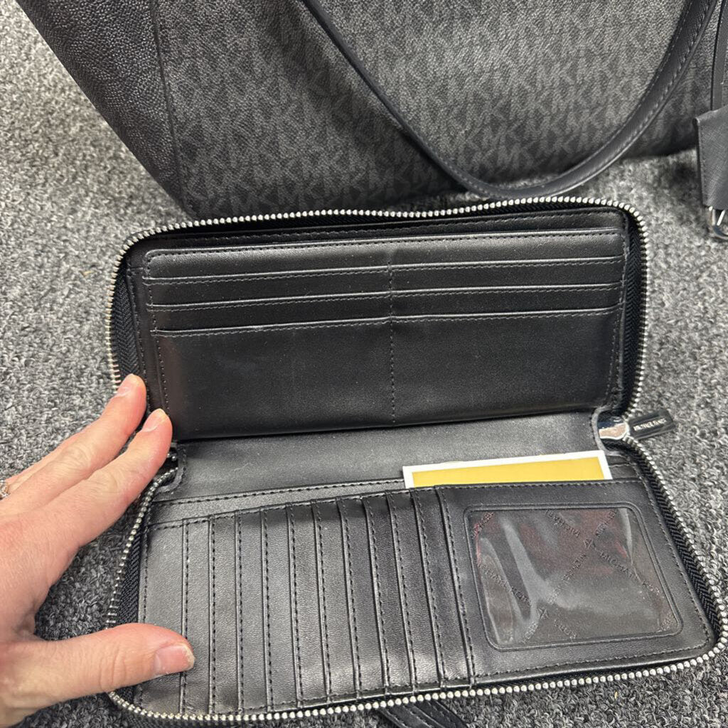 MK purse with wallet