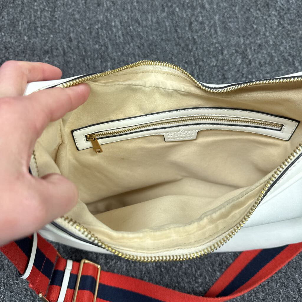 Gucci bag white