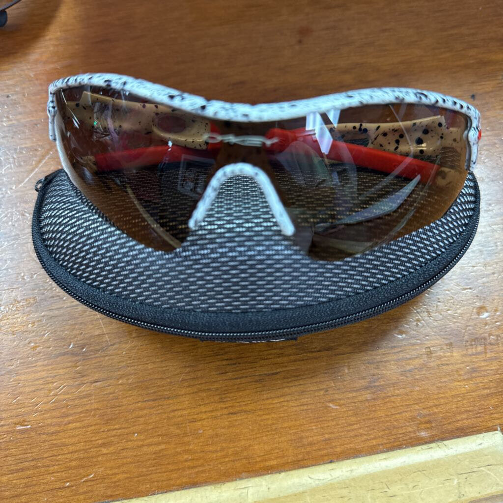 oakley sunglasses