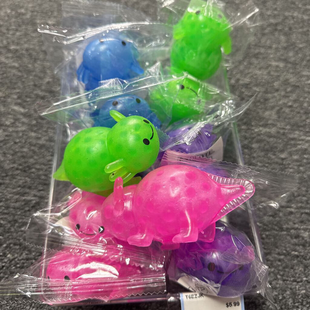 AXOLOTL COLOR MAY VARY