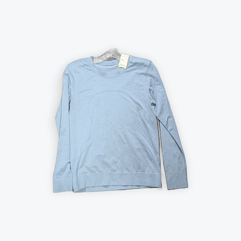LONG SLEEVE LULULEMON TOP