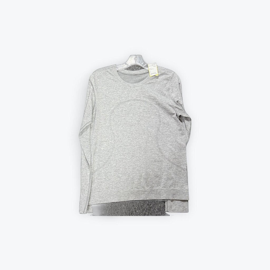 LONG SLEEVE LULULEMON TOP