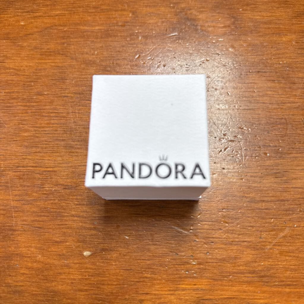 Pandora Elevated heart ring size 7