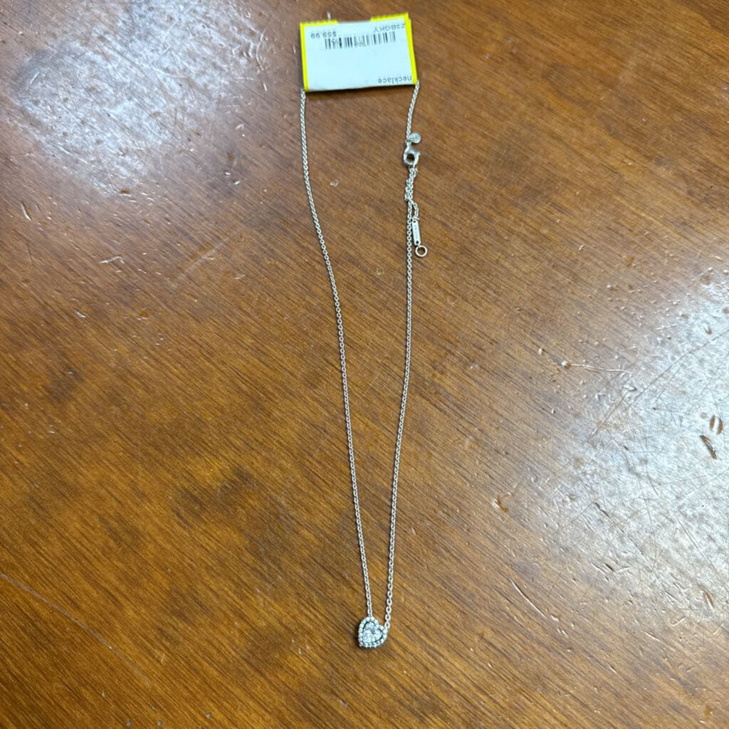 Pandora Elevated heart necklace