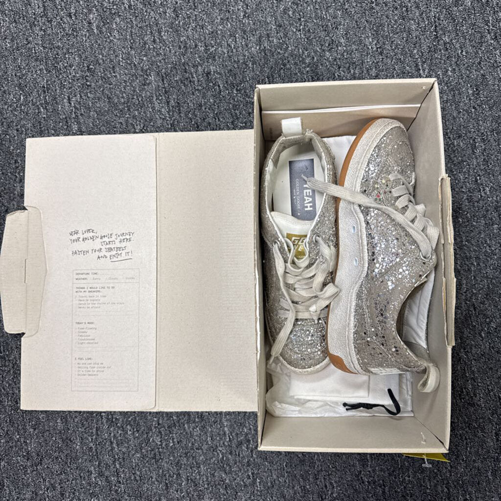 Authentic GOLDEN GOOSE