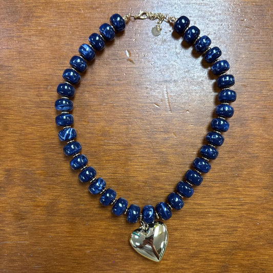 navy beaded necklace with heart