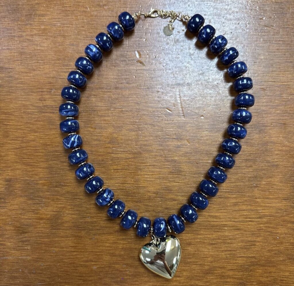 navy beaded necklace with heart