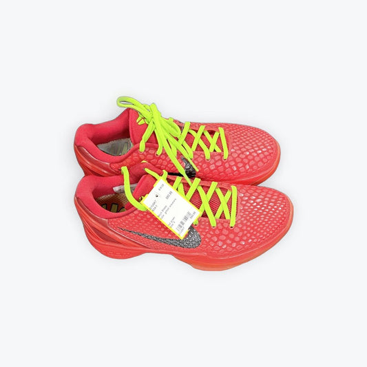 kobe grinch sneakers