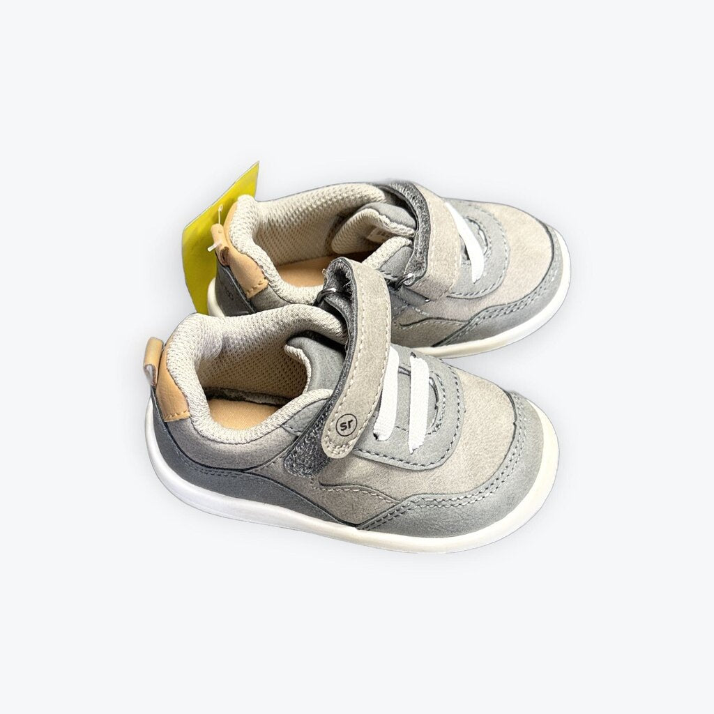 stride tite sneakers