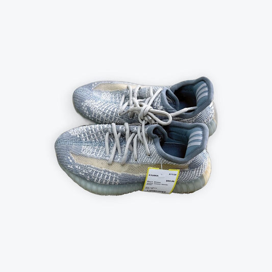 yeezy boost tennis shoe