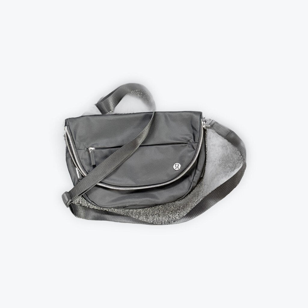lululemon bag